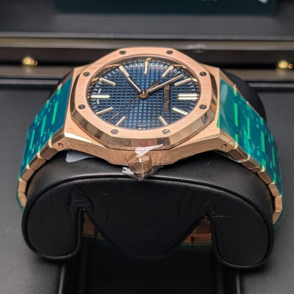 Audemars Piguet 15510OR.OO.1320OR.03 Royal Oak Blue Dial Pink Gold Bracelet Watch - Image 3