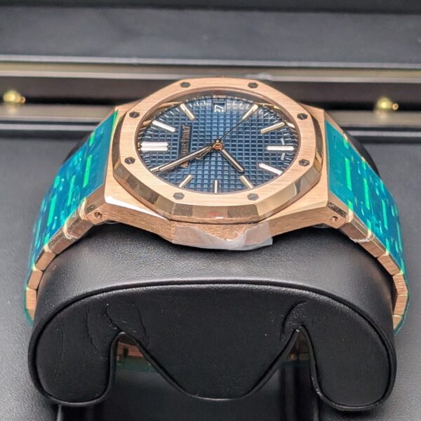 Audemars Piguet 15510OR.OO.1320OR.03 Royal Oak Blue Dial Pink Gold Bracelet Watch - Image 4