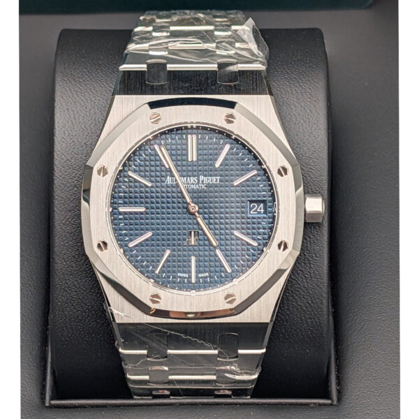 Audemars Piguet 16202ST.OO.1240ST.02 Royal Oak Blue Dial Stainless Steel Bracelet - Image 2
