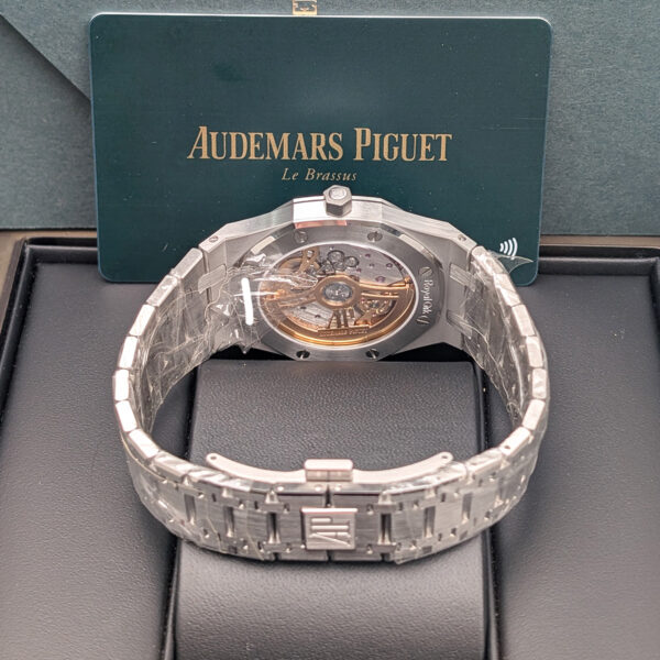 Audemars Piguet 16202ST.OO.1240ST.02 Royal Oak Blue Dial Stainless Steel Bracelet - Image 5