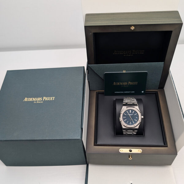 Audemars Piguet 16202ST.OO.1240ST.02 Royal Oak Blue Dial Stainless Steel Bracelet - Image 7