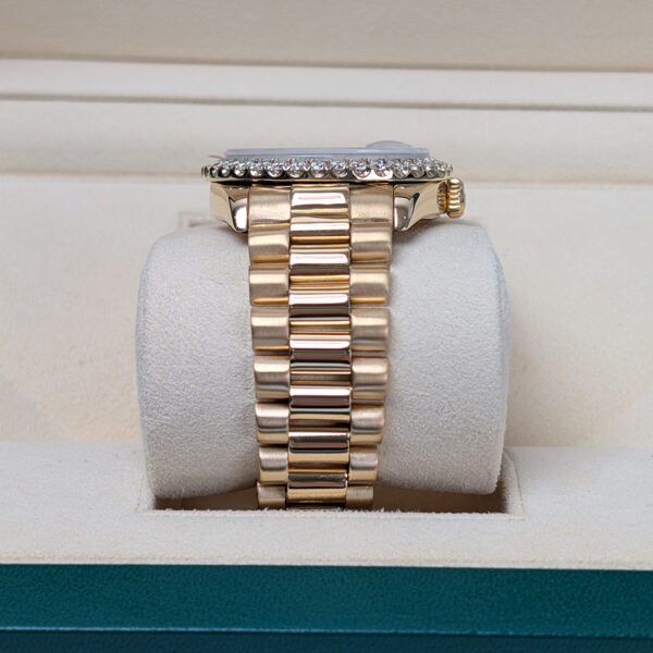 Rolex 36mm 18038 Day-Date Aftermarket Iced Out Dial and Bezel - Image 6