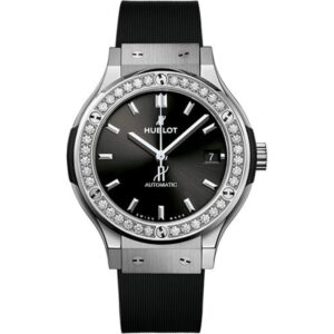 Hublot Classic Fusion 38mm Titanium Diamond Bezel Black Dial Watch HUB1110 565.NX.1470.RX